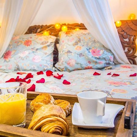 Jacuzzi - La Petite Romantique - Flobnb Laon Esterno foto